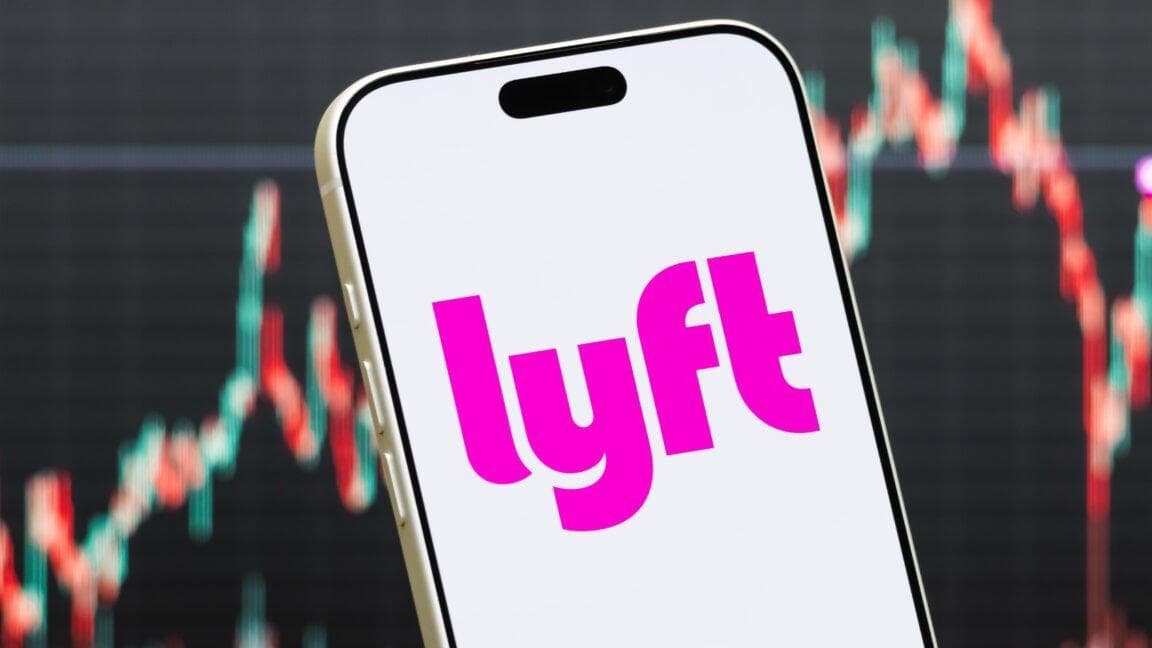 Lyft Settles Landmark Driver Misclassification Lawsuit for $272.5 Million, With Critics Saying Workers Are Owed Far More